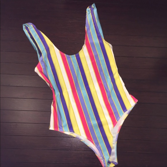 ✅Vertical Striped One Piece - Picture 3 of 4